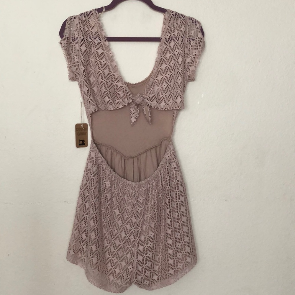Lace romper - Picture 2 of 7
